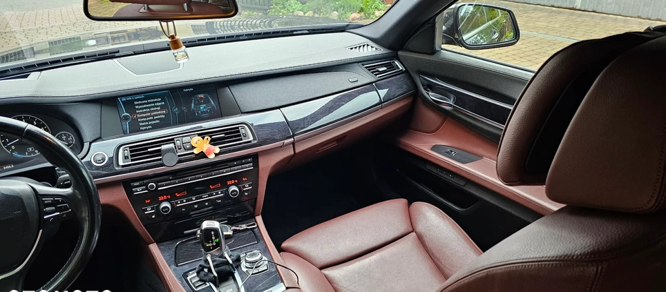 BMW Seria 7 cena 80500 przebieg: 138500, rok produkcji 2010 z Zawiercie małe 781